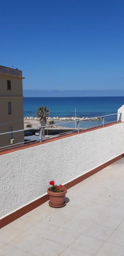 Case Vacanze "Residenze Trapanesi" Трапани Екстериор снимка